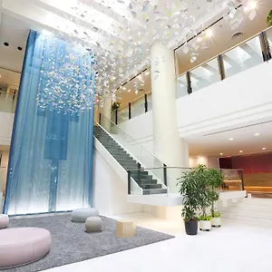 Tenza And Skyspa At Hotel